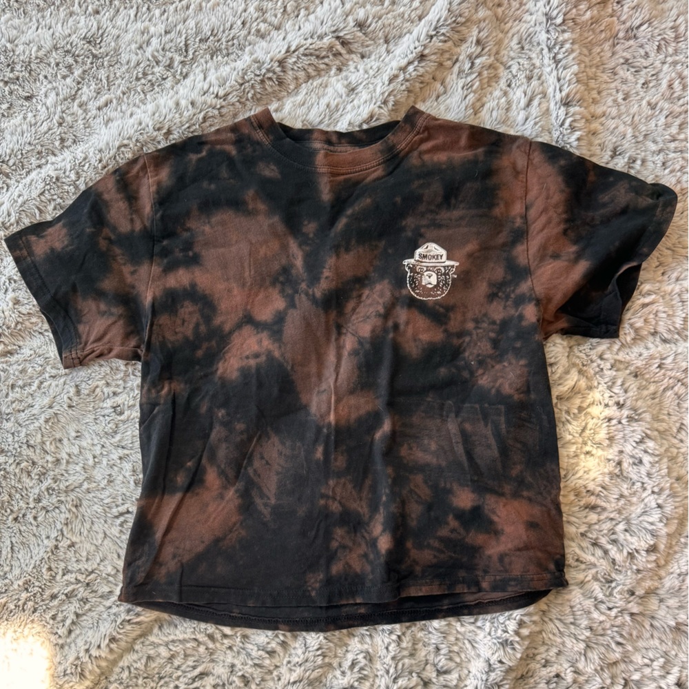 Smokey Bear crop shirt
